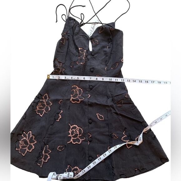 FOR LOVE & LEMONS - RENEE MINI DRESS - BLACK Size XS - Picture 7 of 10